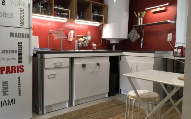 Nyons Centre, plage, vue, appart 6 pers, jardin