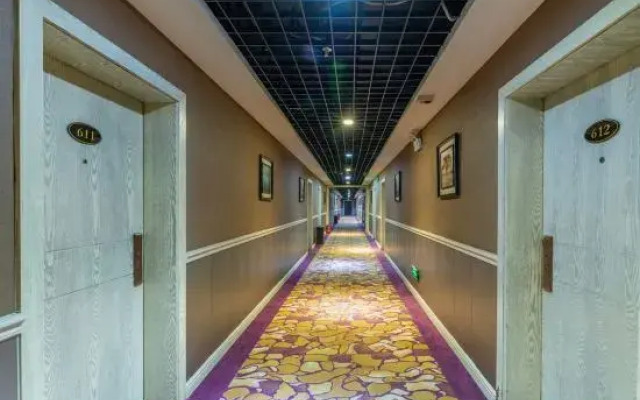 Naya Chain Hotel Zhumadian Jiahe