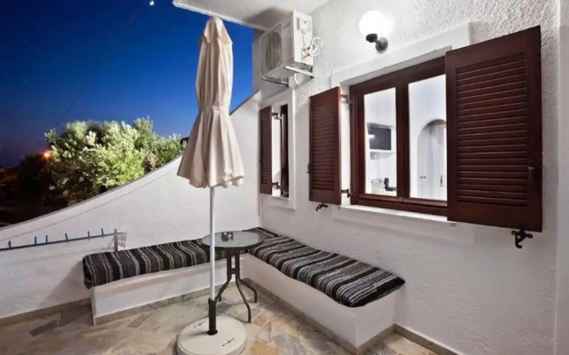 Apartments With Garden View No12