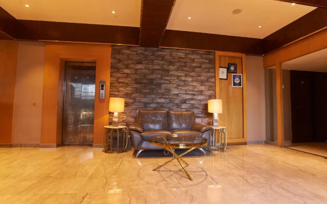 Hotel G-Square
