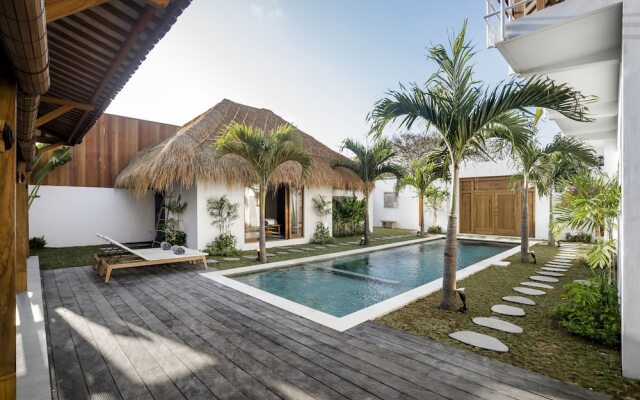 Villa Parasol by Alfred in Bali