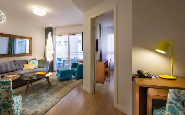 Jewel TLV Hotel
