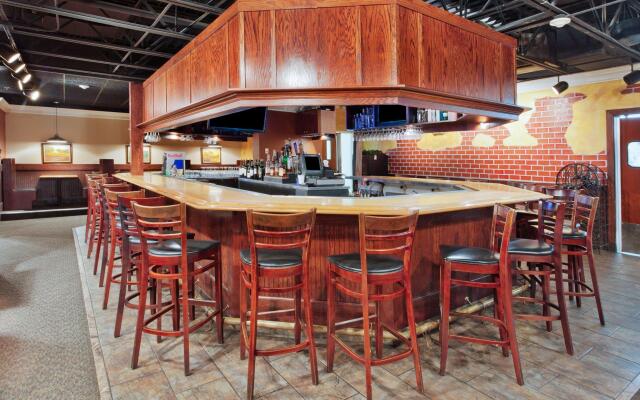 DoubleTree by Hilton Brunswick