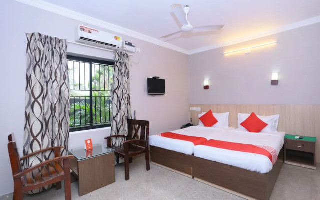 OYO 23116 Gino Tourist Home