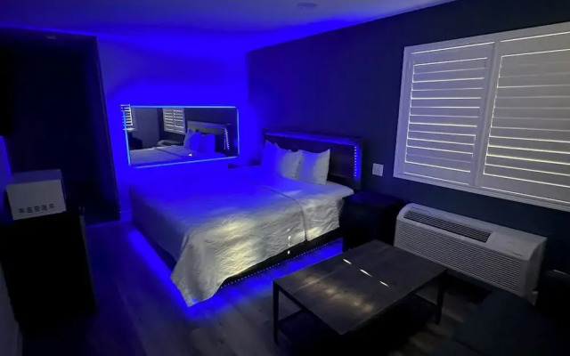 Royale Inn Motel