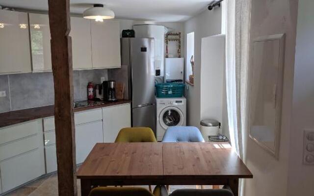 Gite Rue des Fleurs Puycelsi