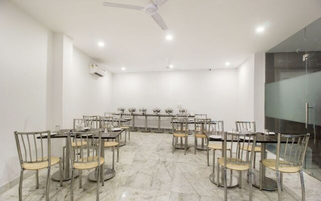 Hotel Akshat by Kelvish Hotel