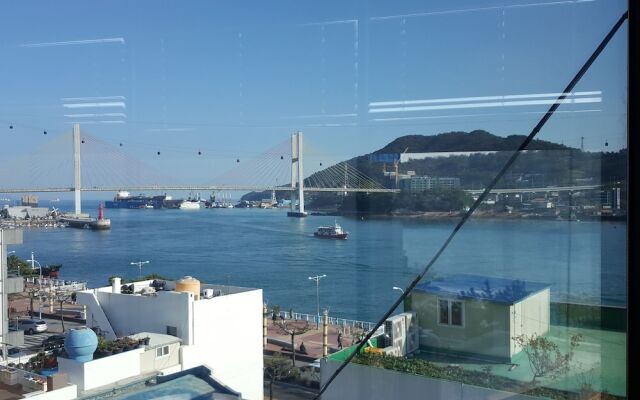 Paris House Yeosu