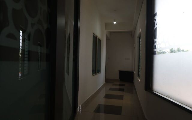 OYO 24602 City Residence