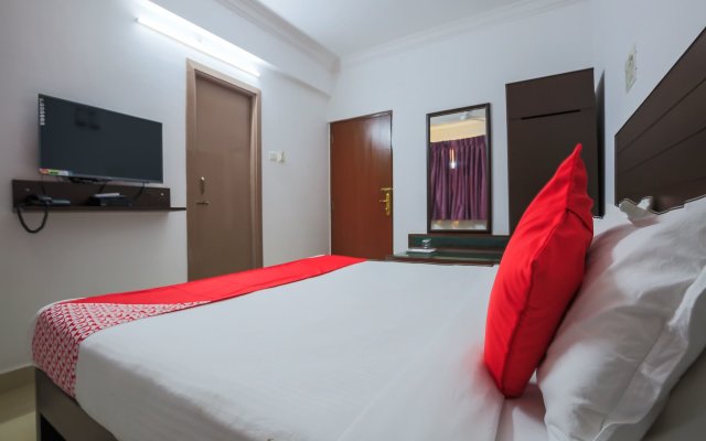 OYO 18647 Pandav City Hotel