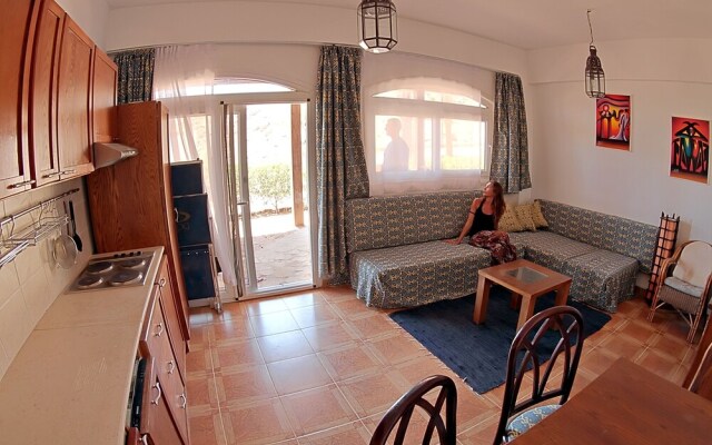 Canyon Estate Kite & Dive Beach Hotel Residence