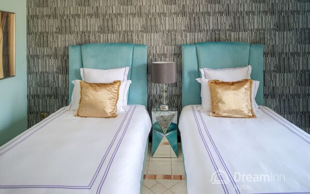 The Palm Jumeirah Villas - Frond O