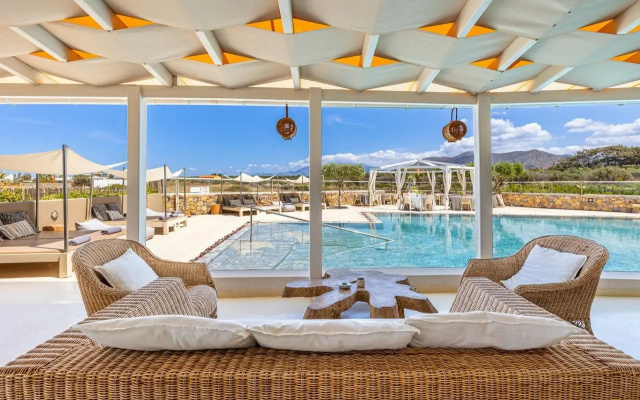 Paradise Island Villas