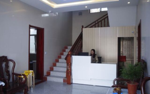 Yangzhong Yizhou Hotel