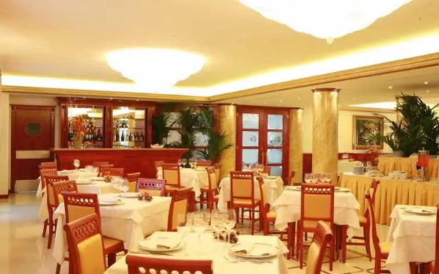 Grand Hotel del Parco - Bergamo Airport