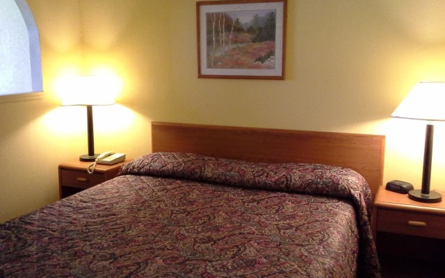 Economy Inn and Suites