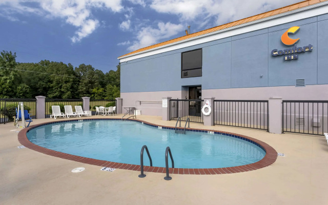 Comfort Inn Brownsville I-40