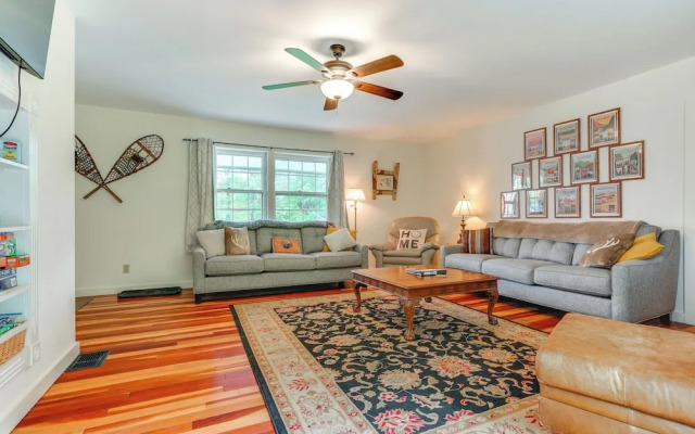 Londonderry Retreat ~ 3 Mi to Lowell Lake!