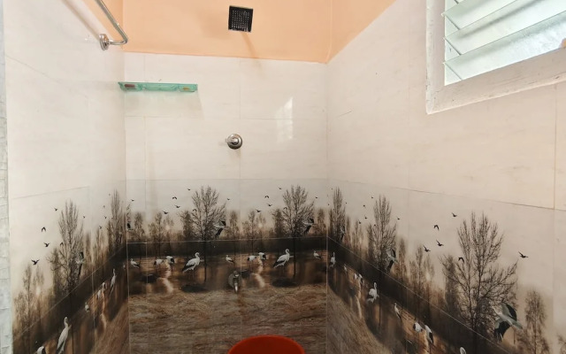 Square & Dormitory Stays