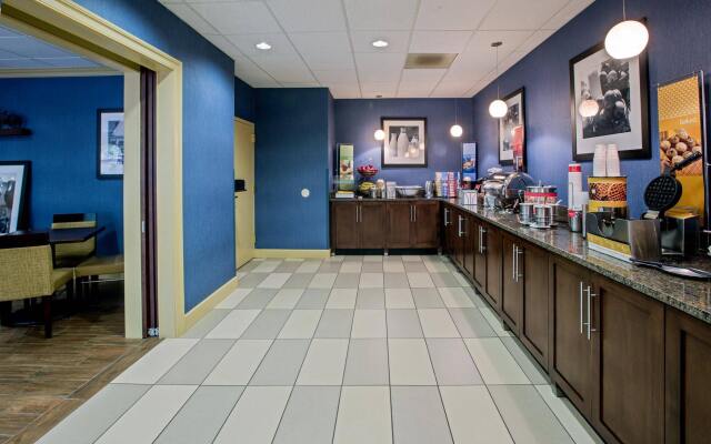 Hampton Inn Salem East - Electric Road