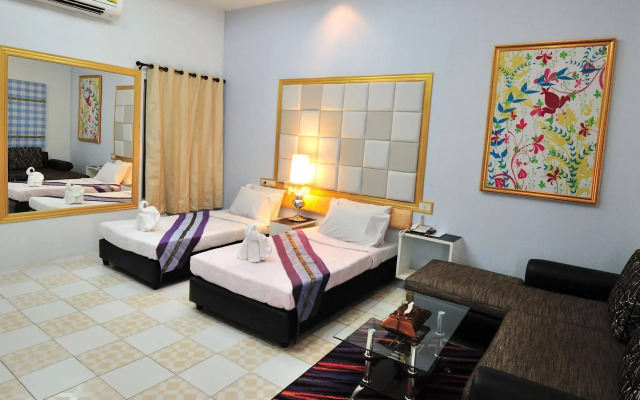 Golden Key Boutique Hotel