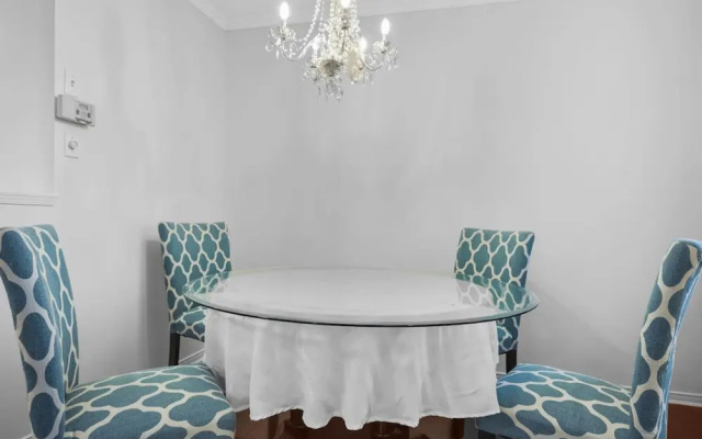 Newly Renovated 3BR in Whitby Family-friendly