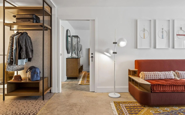 Yours Truly DC, Vignette Collection by IHG