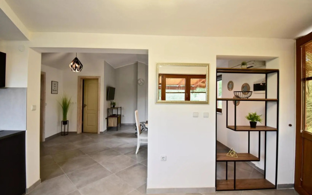 Relaxing holiday house with terrace sea view