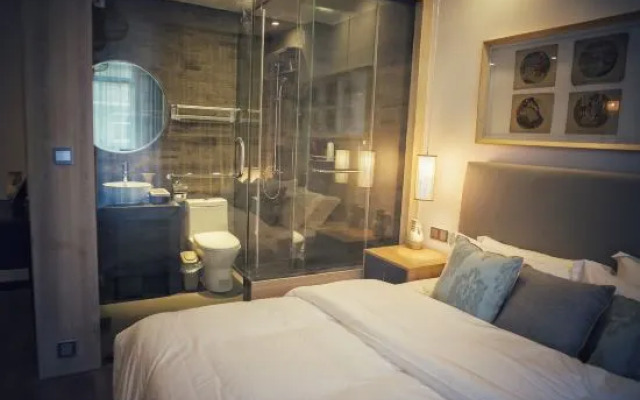 Cili Ciwai Hostel