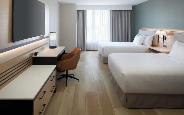 Hyatt Place Montreal Airport