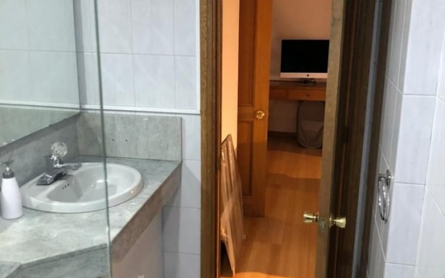 Urban Studio  Long Stay Zona T GYM