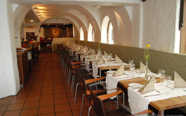 Heimen Hotel