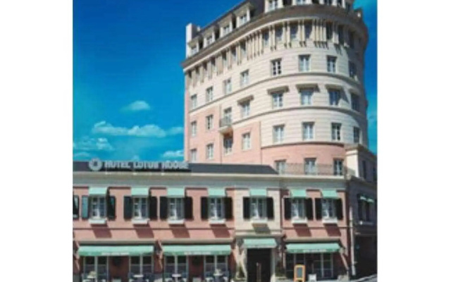 Hotel Lotus House