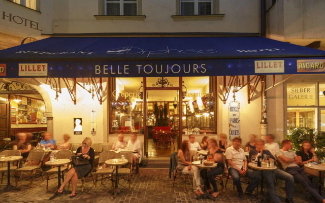 Hotel Orphée - Großes Haus