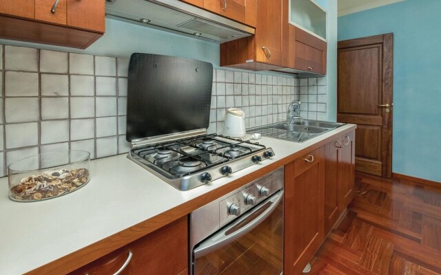 Beautiful Home in Lecce LE With Wifi and 2 Bedrooms