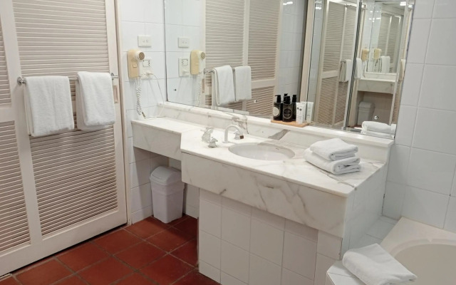 Club Tropical Resort Port Douglas