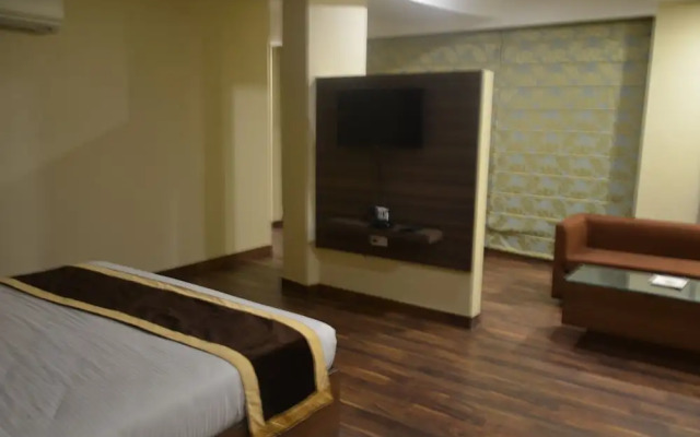 Tulip Tree Hotel