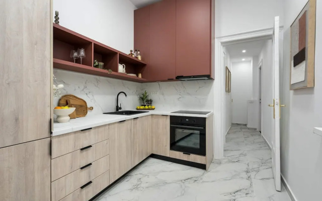 Elegant 3BR Retreat - Steps Away Cismigiu Gardens