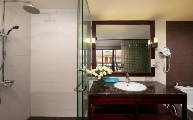 Champa Garden Hotel