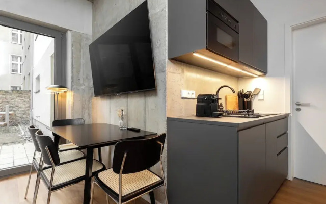 Global Living I The Graf