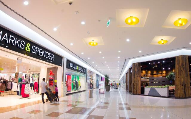 Ayla Bawadi Hotel & Mall