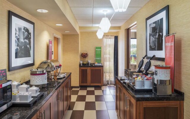 Hampton Inn Columbia