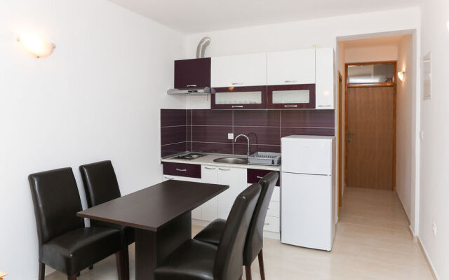 Apartments Pitarević