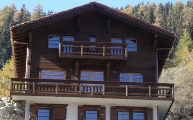 Chalet Claire