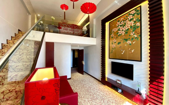 Metropole Hotel