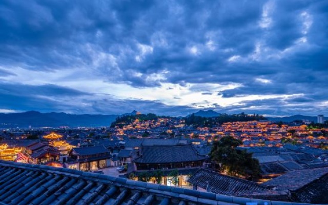 ShanyuNian · ZhenyueQingchengAncientLuxuryCollectionVilla (LijiangAncientTownDashuicheBranch) – Outside – Lijiang