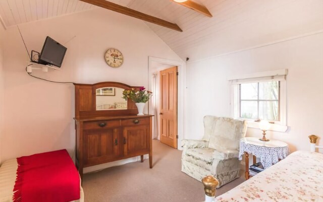 Ashton Gate Guest House
