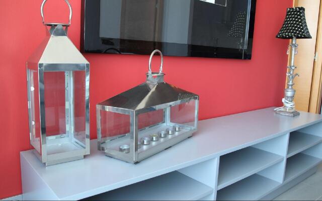 Apolo Suites Rentalmar