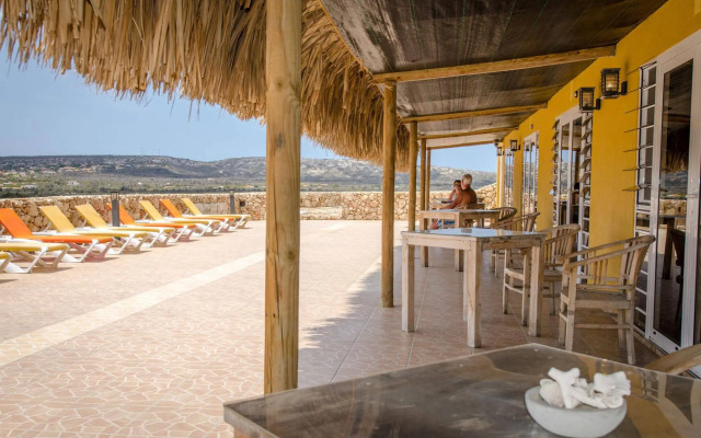 Hillside Resort