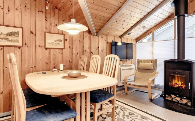 6 Person Holiday Home in Albaek